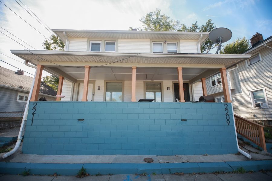 2209 E New York St, Indianapolis - 4 unit multifamily property